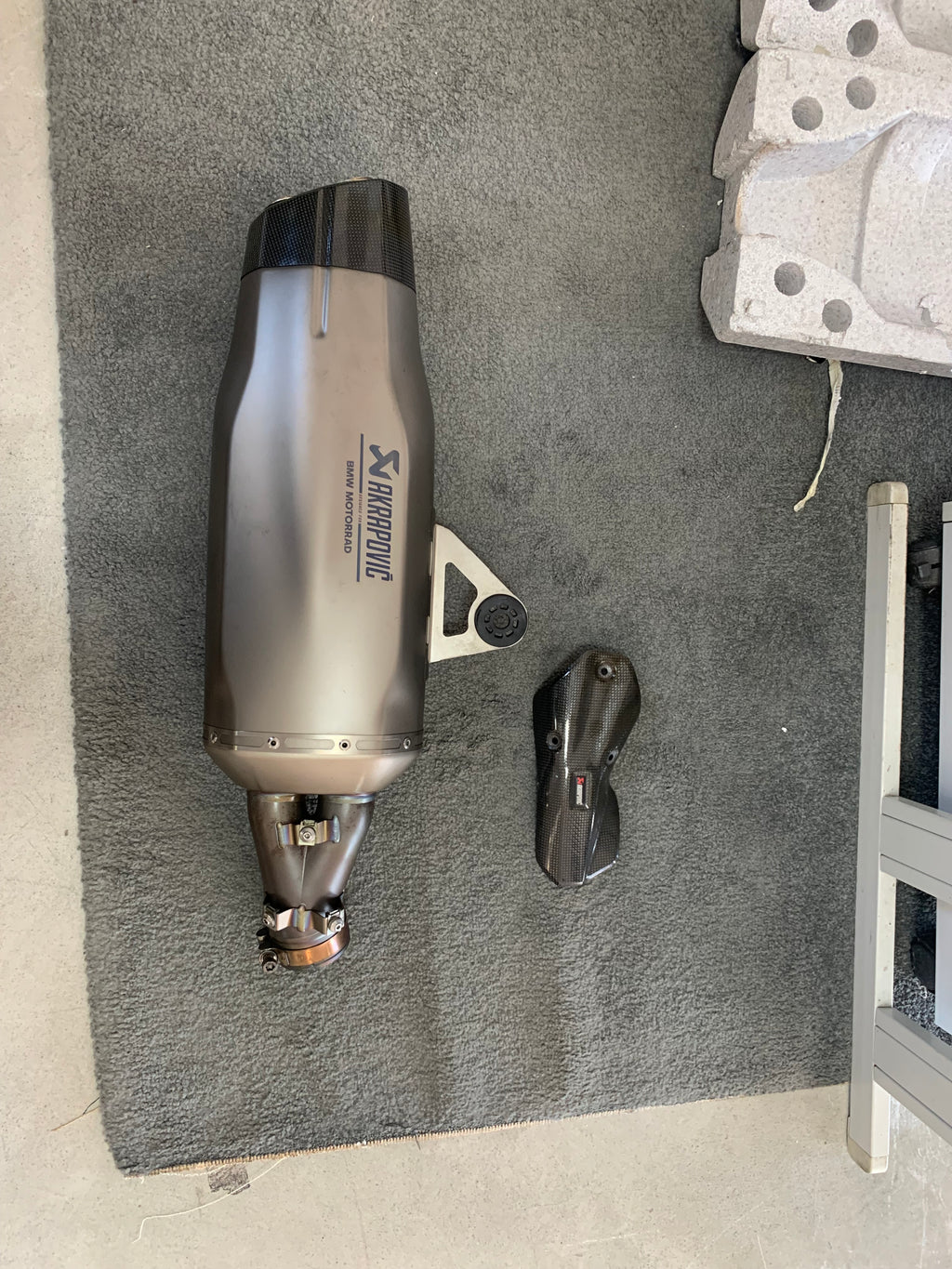 PONTEIRA AKARPOVIC R1200GS