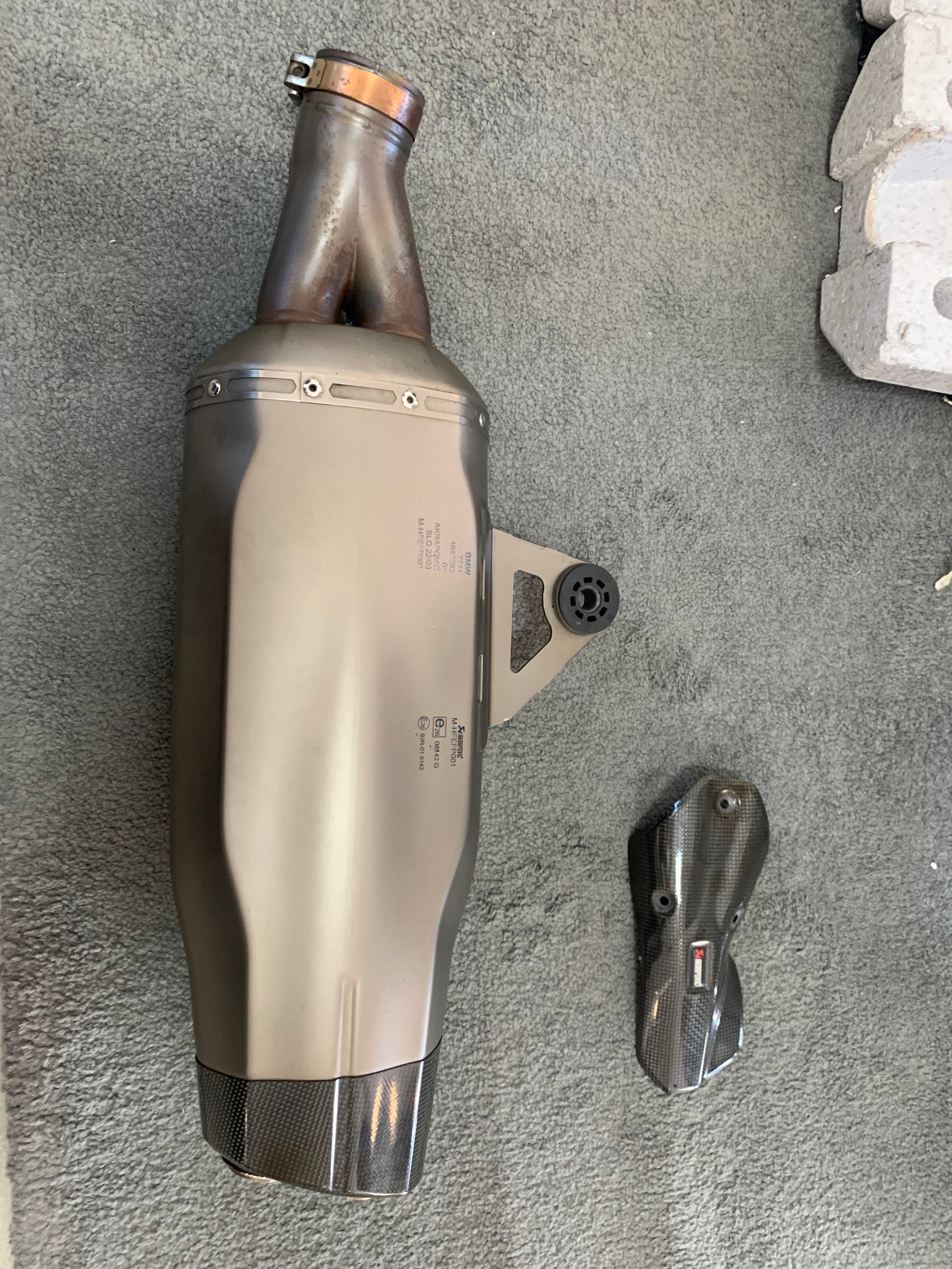 PONTEIRA AKARPOVIC R1200GS